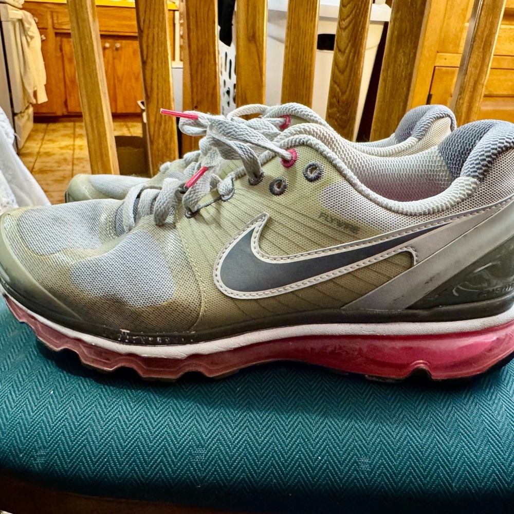 Nike Women's Air Max Platinum Spark Gray and Pink Athletic Shoes, 12 B